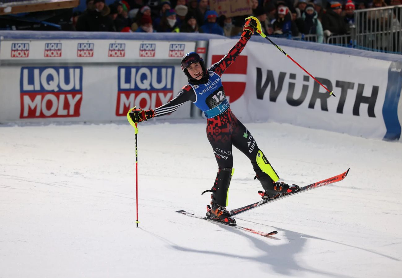 Lara Colturi / Albanien 